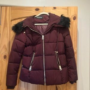 Maroon size, medium guest jacket, medium length